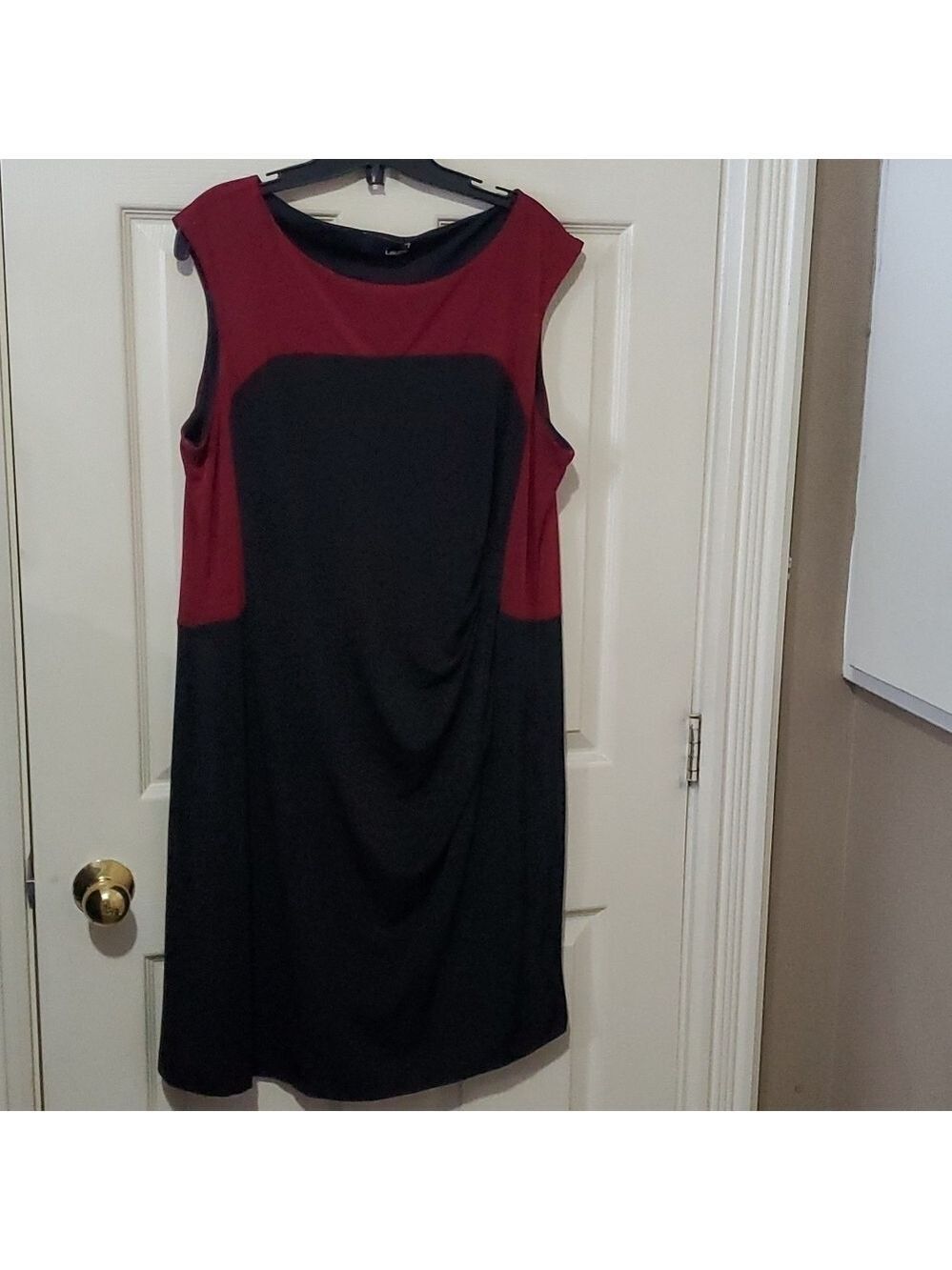 Laura fully lined midi dress size xxl